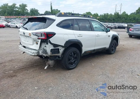 2023 Subaru Outback Wilderness из США, поврежденный, VIN 4S4BTGUD9P3224457